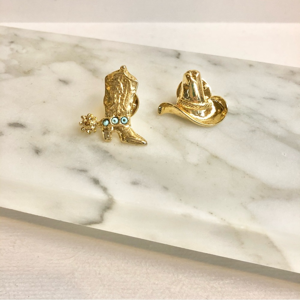 WESTERN-THEMED PINS ๐ฎ - Picture 2 of 6